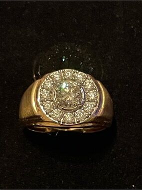 Classic 10k Yellow Gold lab Diamond Halo Ring - Yellow Gold Sz 9.5